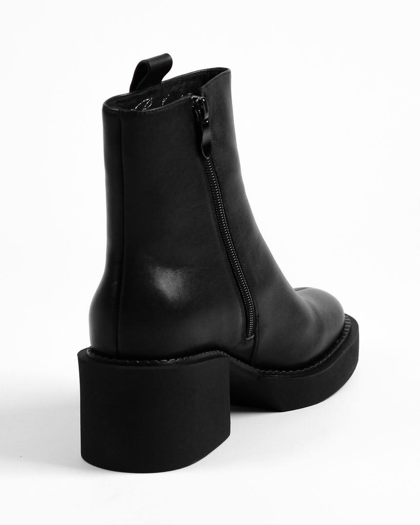 Ботинки на каблуке Berkonty 309301 35 Черные кожа