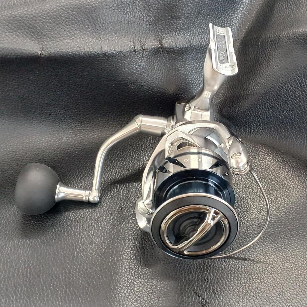 Used SHIMANO 23STRADIC C5000XG spinning reel
