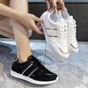 Женская спортивная обувь, дизайнерская белая нескользящая повседневная обувь, дышащая обувь на плоской подошве для девочек, обувь для бега и ходьбы на открытом воздухе