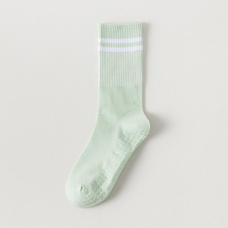 New Cotton Breathable Mid Calf Yoga Pilates Socks Silicone Non-slip Fitness Socks Indoor Dance Gymnastic Training Floor Socks