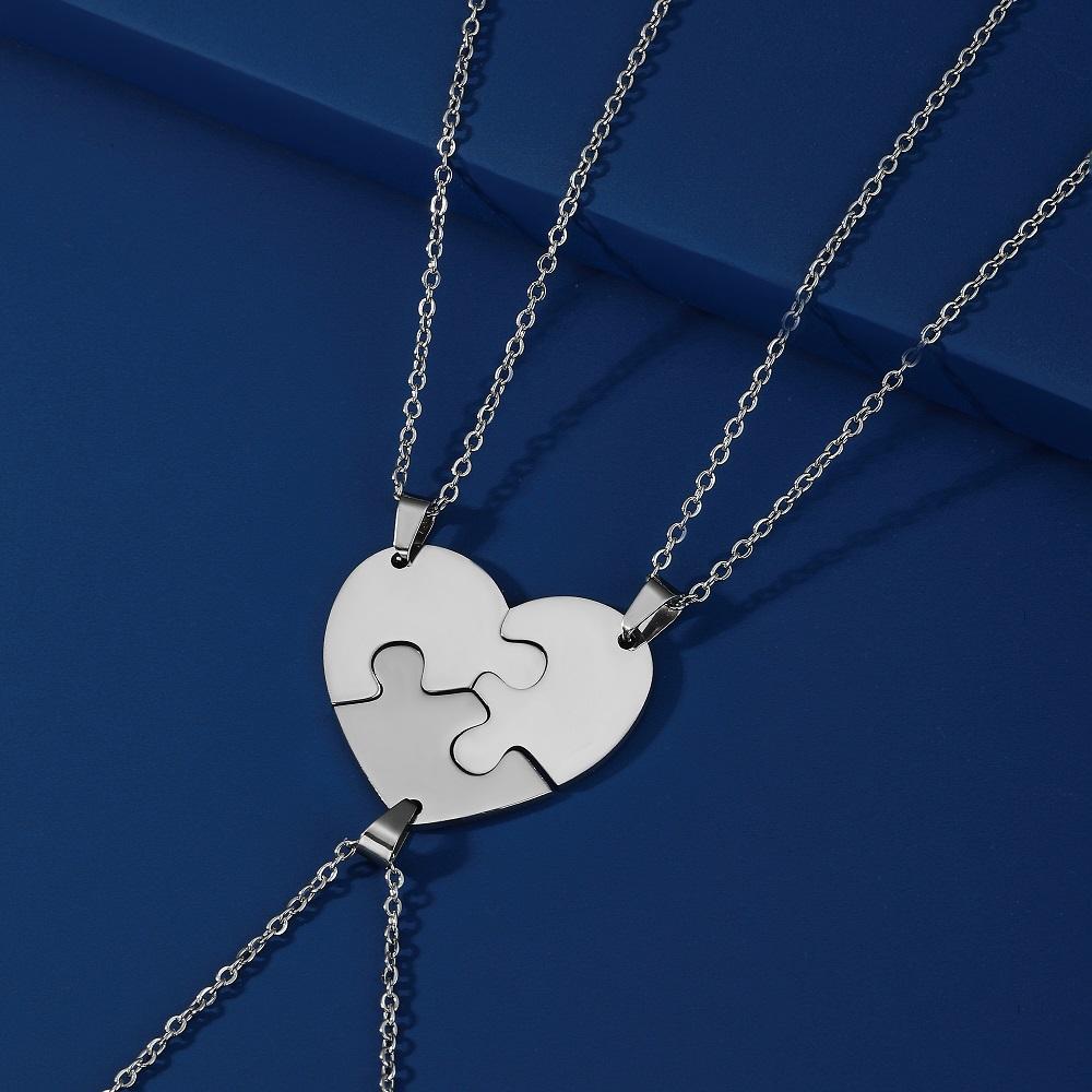 Teamer Engraved Name Heart Puzzles Pendant Necklace Custom Name Stainless Steel Necklace Valentine New Year Family Friend Gift