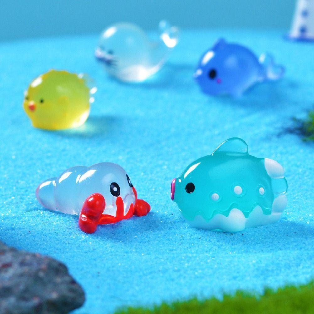 Mini Luminous Sea Animal Ornaments Resin Craft Mini Animal Ornaments Sea Animal Model Car Supplies