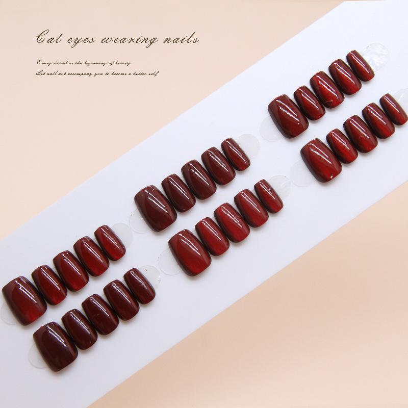 Handmade prefabricated armor Wearing armor Removable cat's eye cherries red white nail pieces Short T manicure patch sub-code