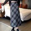 Клетчатая ретро шерстяная миди-юбка: Юбка А-силуэта с высокой талией и разрезом, приталенная миди-длина для осени/зимы 2023