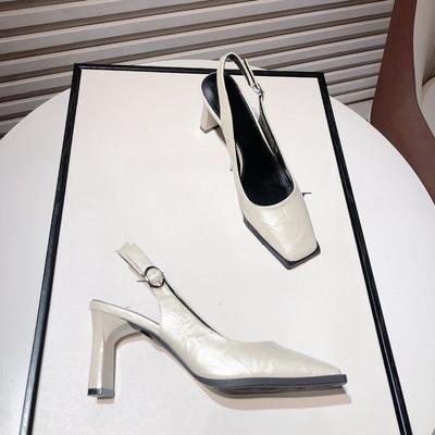 Французские туфли Мэри Джейн с квадратным носком женские 2024 новые ретро мода толстый каблук пряжка на ремешке пустые одинарные туфли туфли-сандалии с закрытым носком