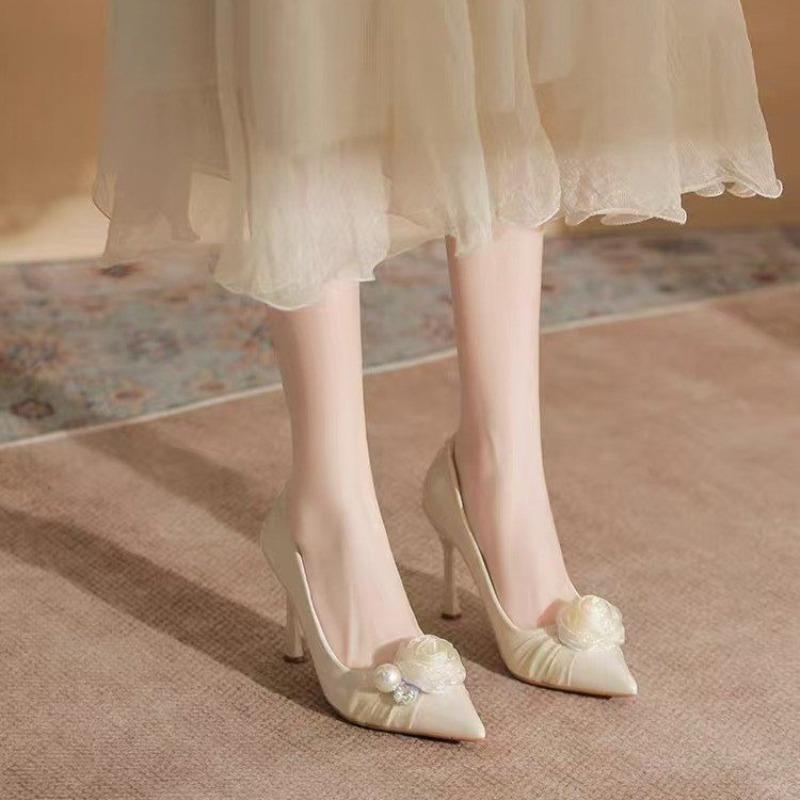 Fashion New Autumn Style Slip-on Stiletto Heels with Pointed Toe and Shallow Mouth, Pearl Flower, Non-slip and Wear-resistant High Heels