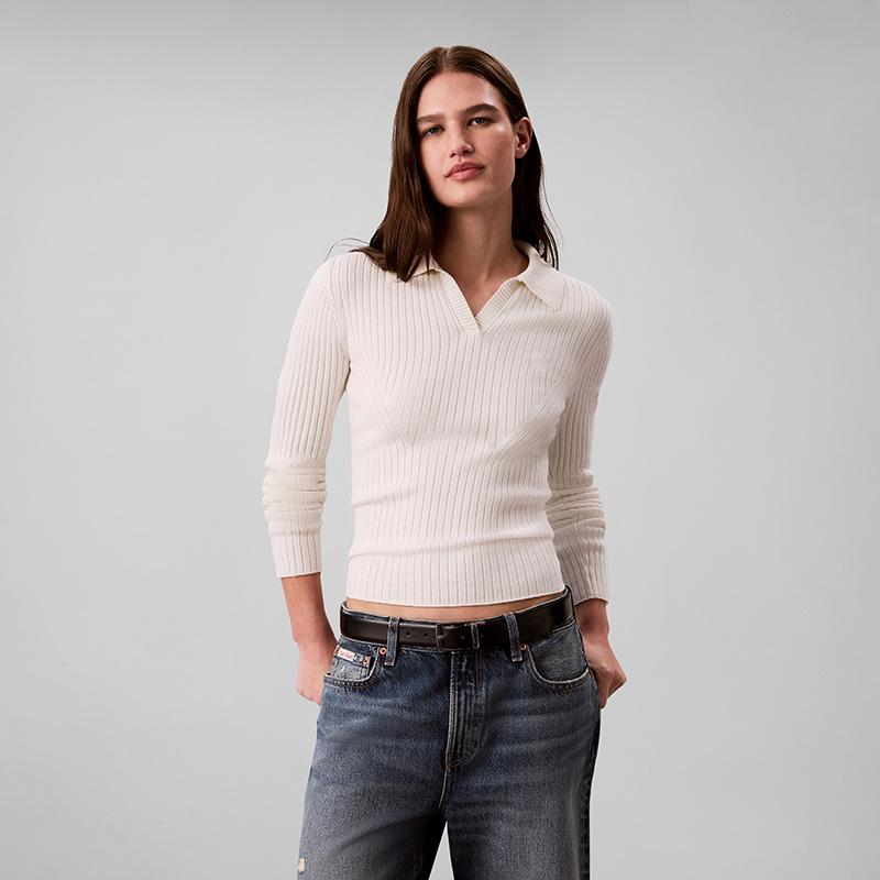 Calvin Klein Элегантный облегающий короткий топ-поло в рубчик с воротником-стойкой для commuters Женские топы 47H339G