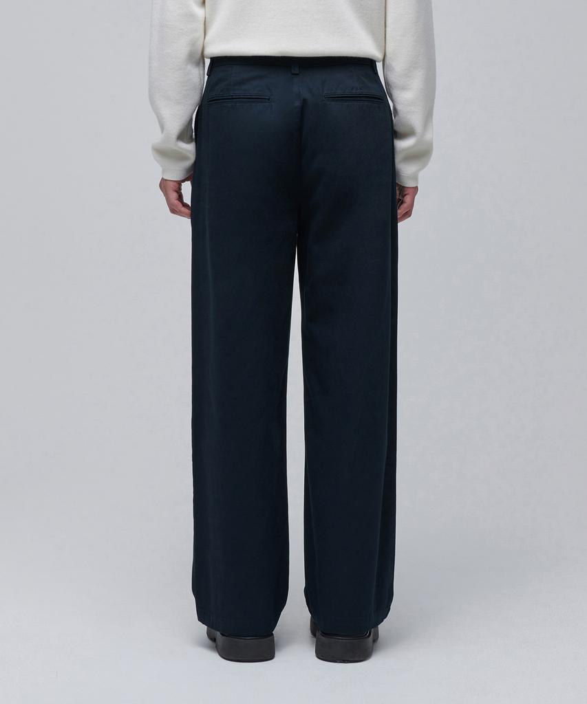 MUSINSA STANDARD Two-Tuck Wide Chino Pants [Navy]
