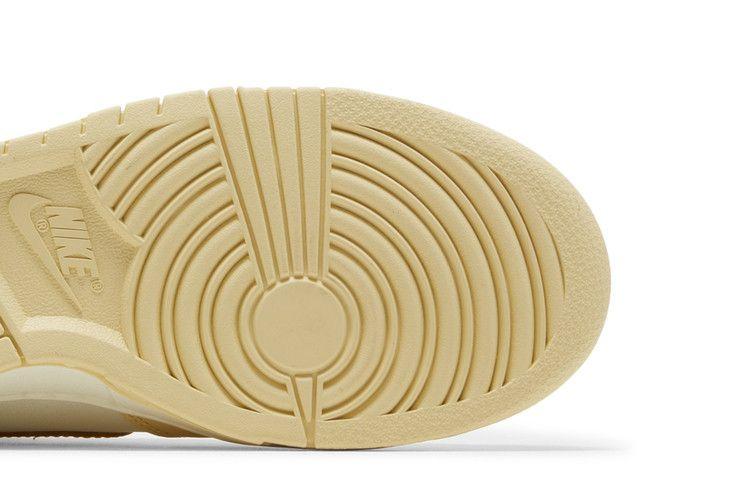 Nike Dunk High Pale Vanilla Topaz Gold (Women's) Sneakers