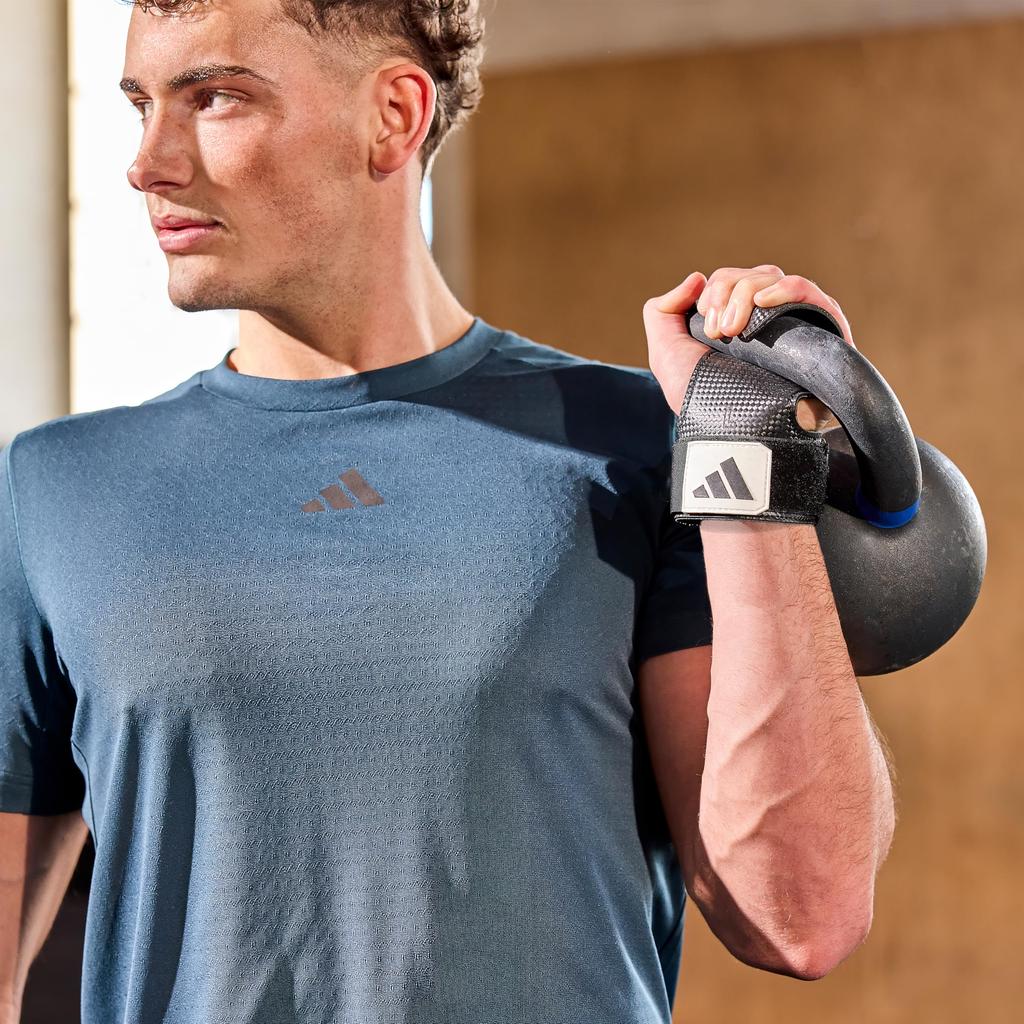 Размер силовых захватов Adidas (Пара) - Черный/Белый, S/M (Ладонь 8-11см) ADST-13398BK