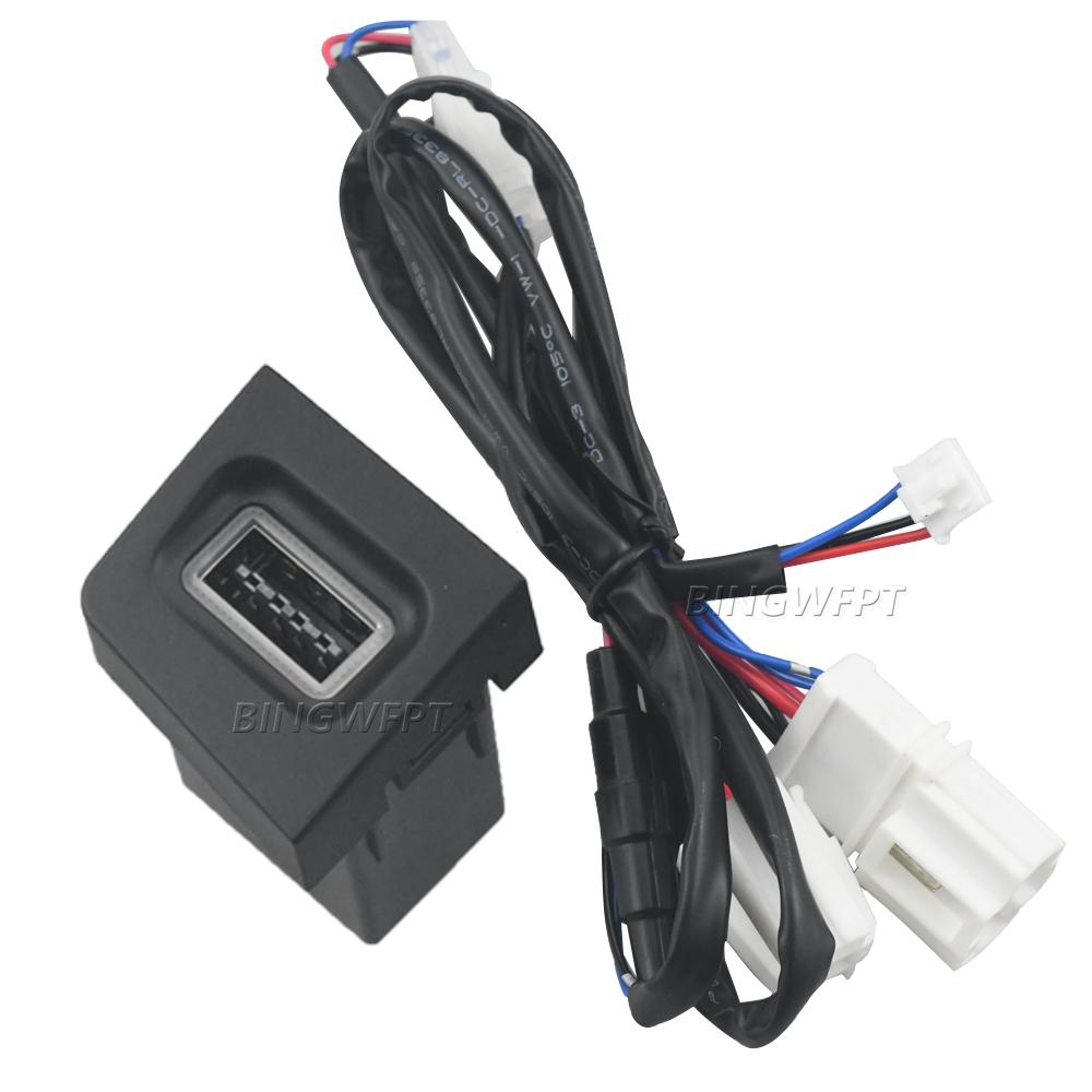 1 шт. Автомобильное зарядное устройство QC3.0 Быстрая зарядка USB-розетка Адаптер питания для телефона Для Volkswagen CC 2011 2012 Magotan B6