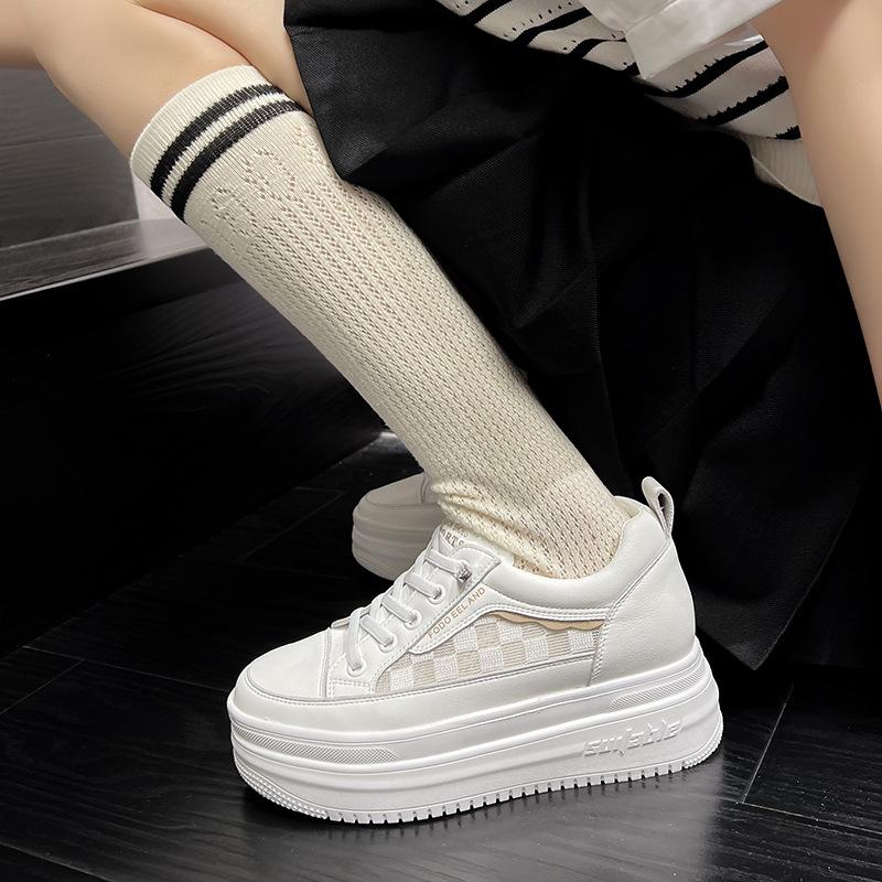 9cm Inner Raised Mesh Leather Small White Shoes for Women's 2024 Summer New Thick Soles, Versatile Casual Shoes for Students