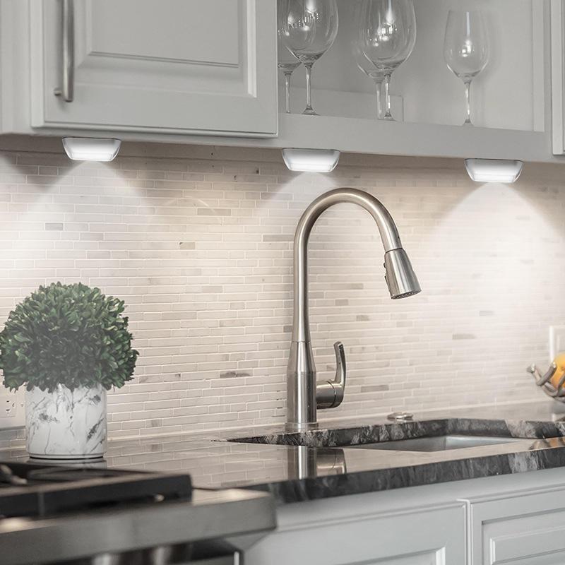 Светодиодный датчик движения на батарейках, ночник, беспроводное освещение, лестница, настенный светильник для спальни, шкафа, туалета, гардероба, дома