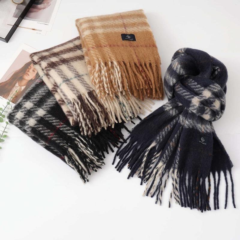 New Retro Plaid Mohair Scarf Women's Autumn and Winter Thickened Warm Temperament Versatile High-end Scarf