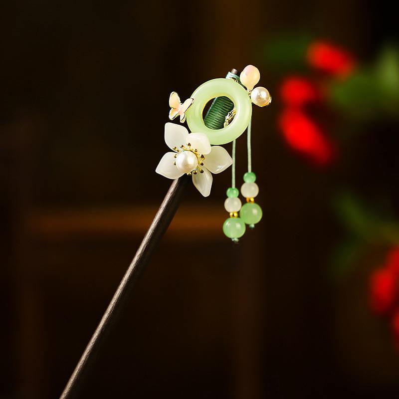 1Pc Updo New Chinese Style Tassel Ancient Headwear Tassel Hairpin Fresh Wood Flower Hairpin