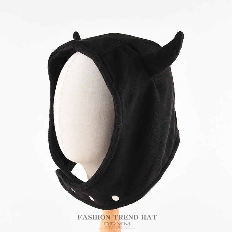 Осенне-зимняя теплая шапка Yabbie Imp Ears Lei Feng для мужчин и женщин из коровьего рога, панк-защита для ушей, на Хэллоуин