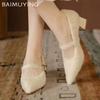 Женские туфли на толстом меху с острым носком, элегантные туфли на среднем каблуке 2025 года, дизайнерские туфли-лодочки с пряжкой, зимняя мода Mujer Zapatos