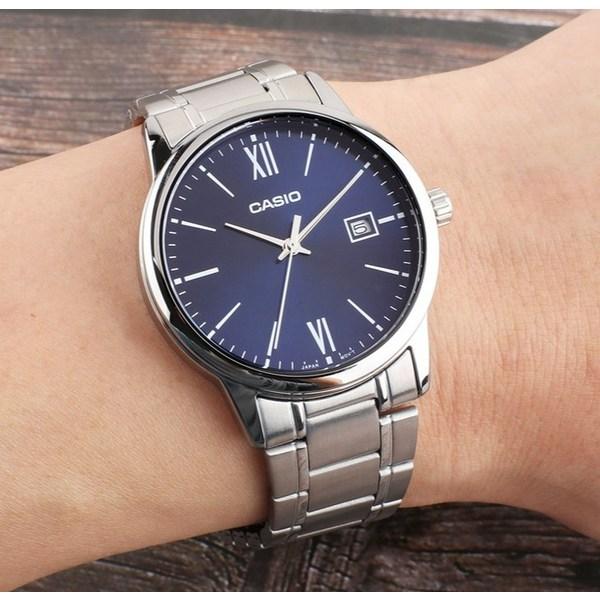 Casio Men's Metal Band Watch MTP-V002D-2B3U