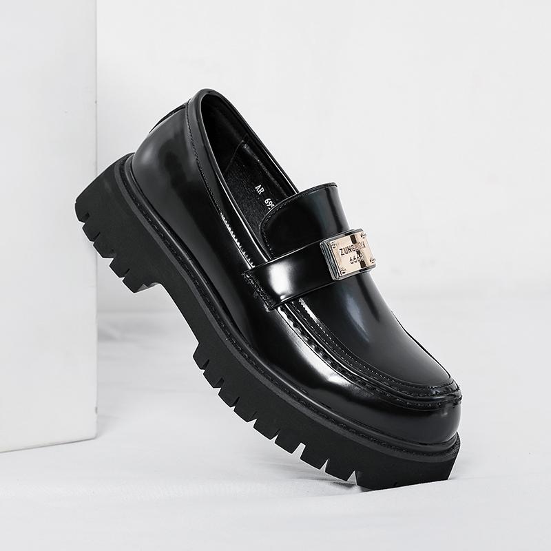 Новые роскошные повседневные туфли для мужчин, модные брендовые туфли-лоферы без застежек, итальянские формальные туфли, уличные туфли с толстой подошвой, рабочие туфли, мокасины