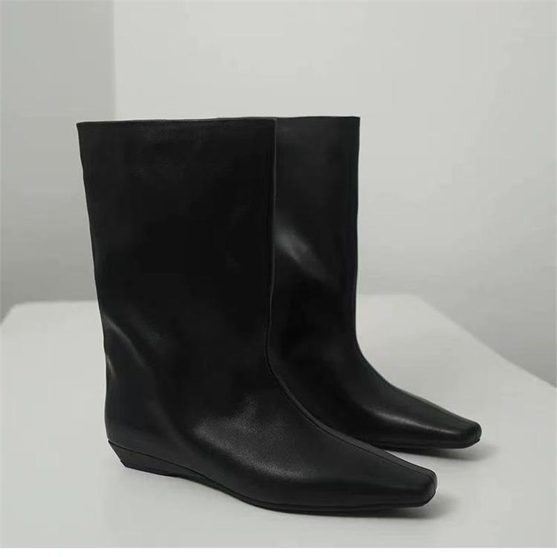 Autumn and winter new Korean version of fashion simple square head versatile temperament low heel knight boots women's sleeve medium boots women