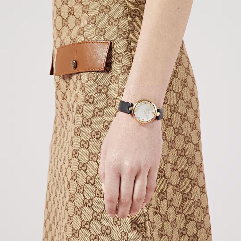 Gucci YA141404 Женские часы Diamantissima с перламутром