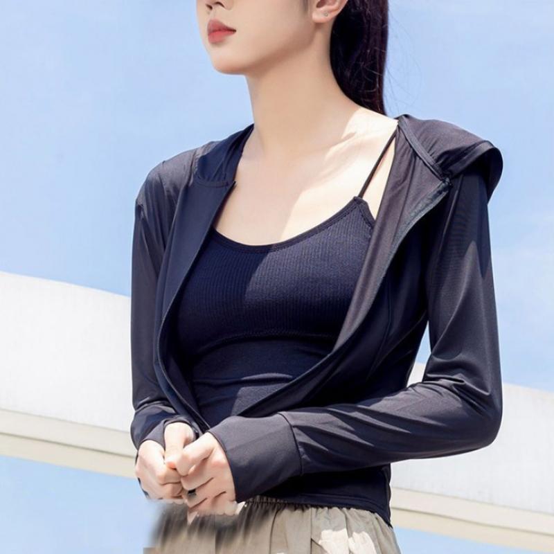 Shop   Women S Uv Protective Ice Training Hooded Jacket Won Wjk Wfhc04c