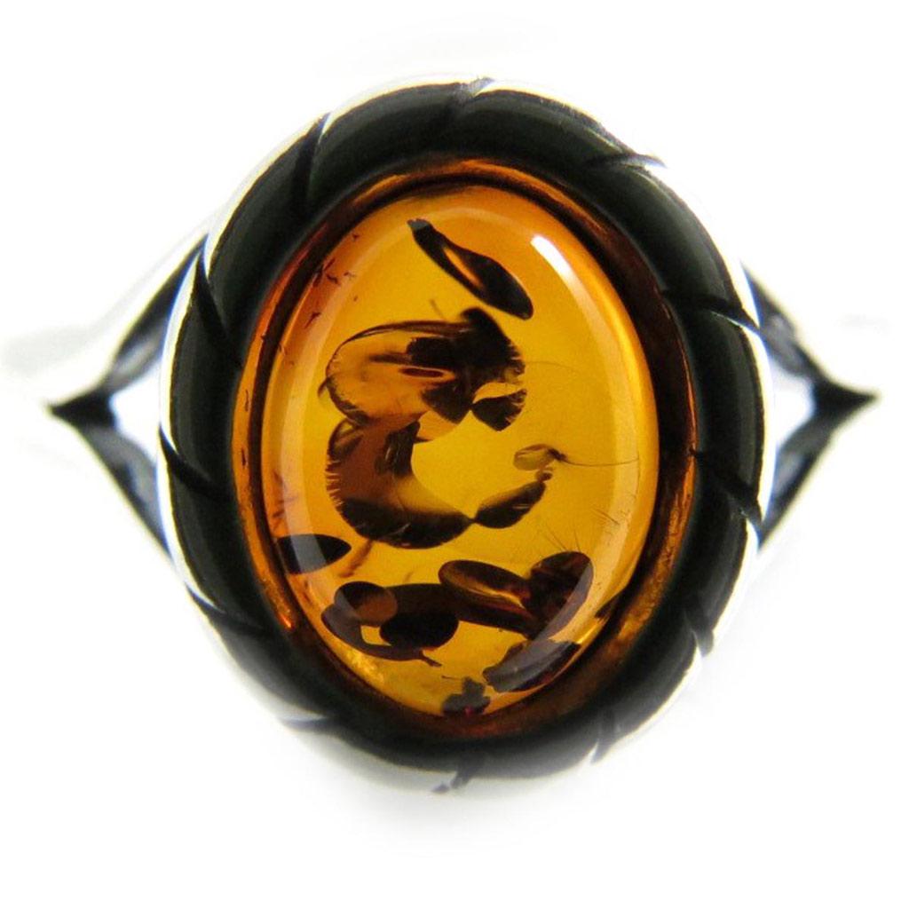 Серебряное кольцо с янтарем 'Inspiration'