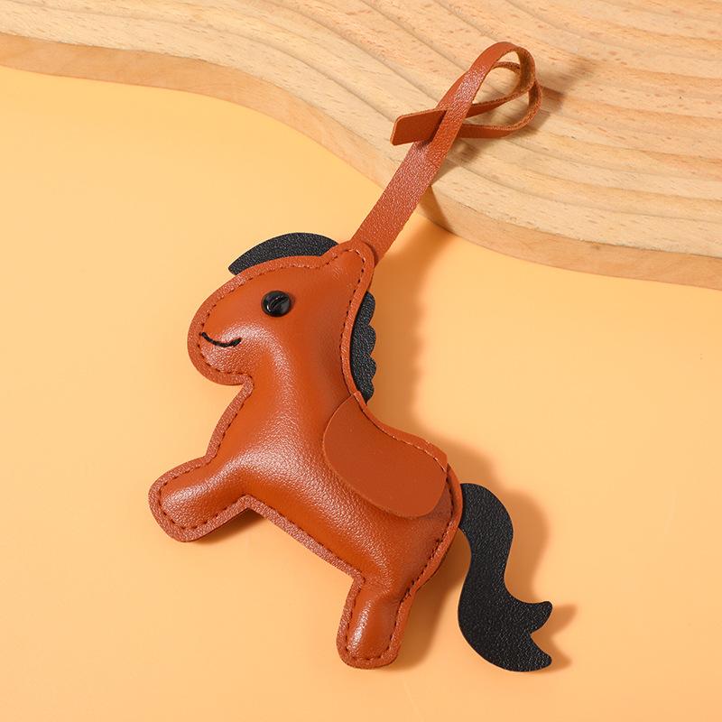 Women'S Bag Pony Keychain Pendant High Quality Pu Leather Horse Ornament Handmade Stitching Charm Fashion Accessories Gift