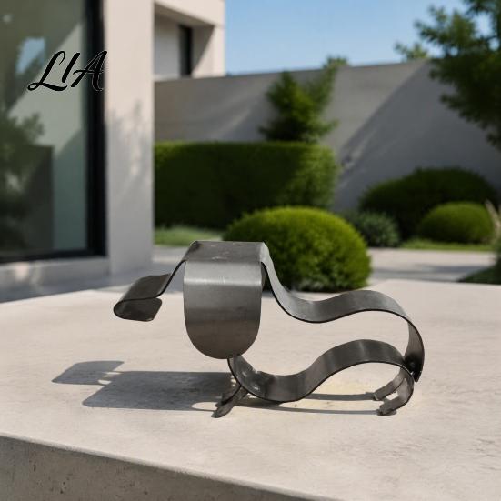 Silver Iron Dog Decor Rustic Dachshund Metal Garden Statue, 3D Sculpture, Weatherproof Weather Resistant Art for Patio Lawn Yard Porch Table,
