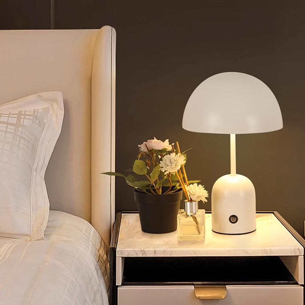 LED Mushroom Light USB Rechargeable 1800mAh Cordless Mushroom Table Lamp Creative Nordic Style Table Lamp for Bedroom/Restaurant