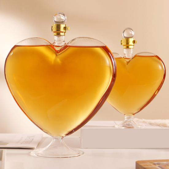 Heart Decanter Glass Wine Bottle Airtight Liquor Container Clear Whiskey Decanter