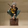20 см Аниме Фигурка One Piece Приседающий Остров Призраков Трафальгар Д. Закон о воде Фигурки Сцена ПВХ Модель Статуя Украшение Игрушки Подарок