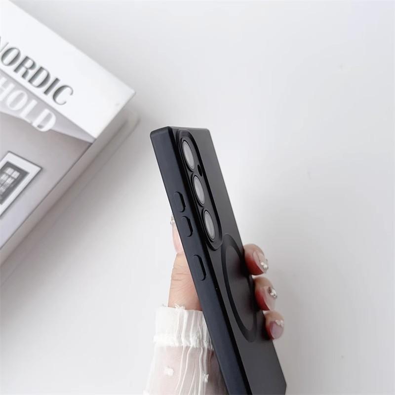 Подходит для чехла для мобильного телефона Samsung S24 Ultra Защита от падений S23 Силиконовый с ощущением кожи S22plus Магнитная адсорбция Полная защита Чехол 21
