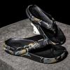 Men's slippers 2025 summer new fashion trend outer wear flip-flops one pedal shit feeling casual beach shoes