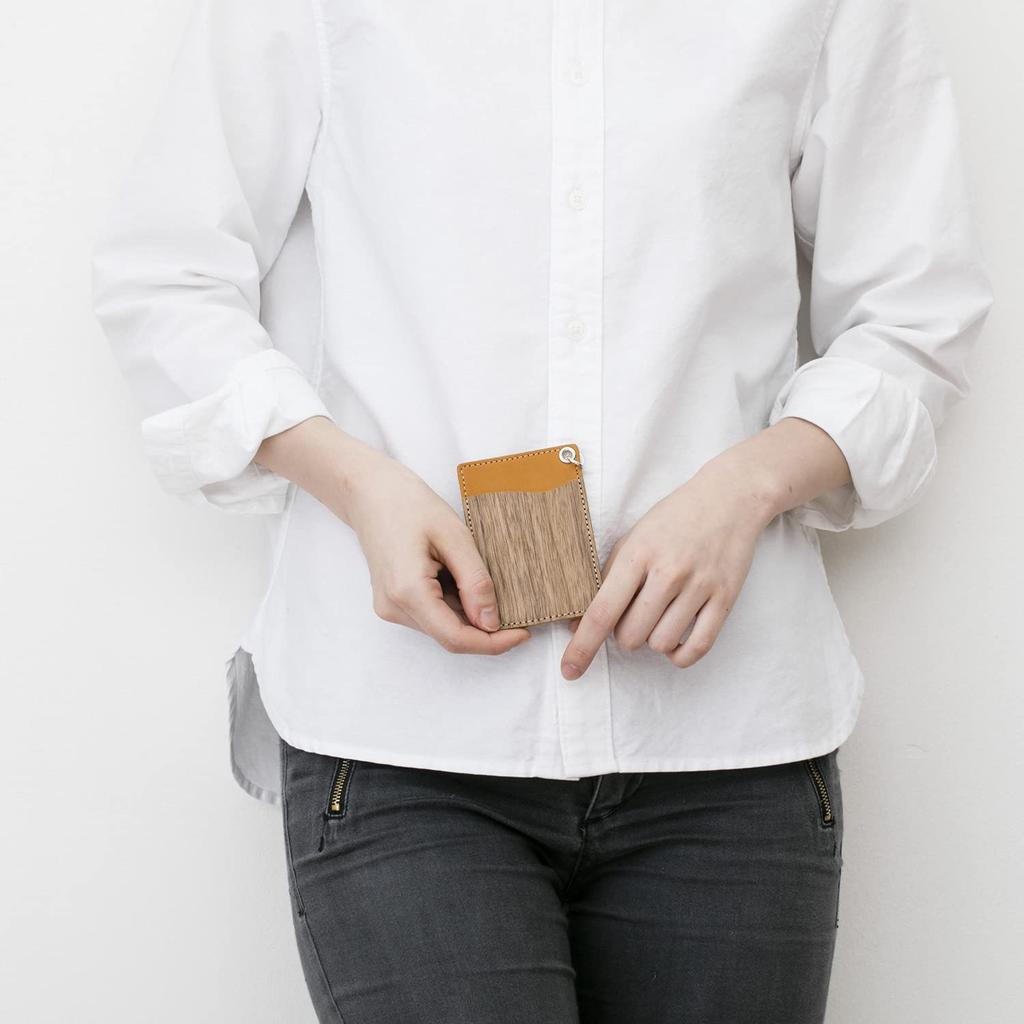 REAL Pass Holder Pass Case Pass Holder Genuine Leather Natural Wood Wood Leather Made In Japan Mustard [VARCO WOOD] Men's Women's