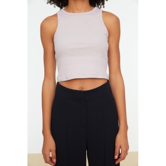 Гибкая трикотажная майка в рубчик с вырезом на шее Super Crop Halter