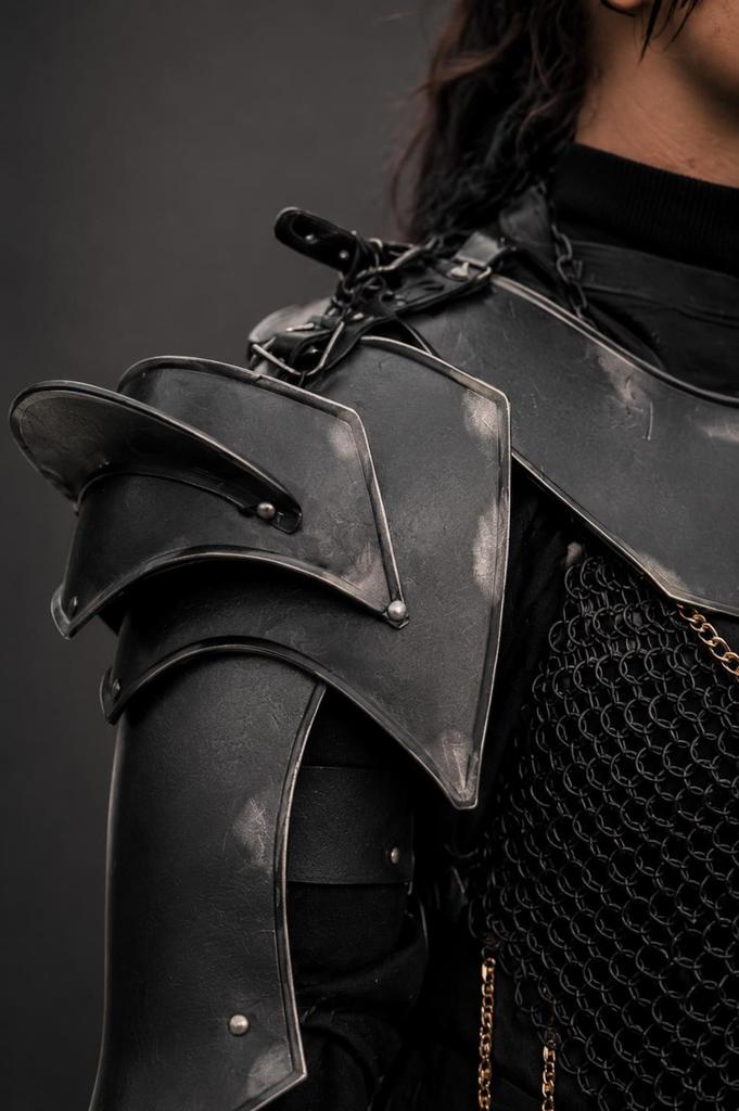 Female Knight Barbuta Full Armor Suit, Medieval Steel Plate Armor Outfit for LARP Cosplay Reenactment
