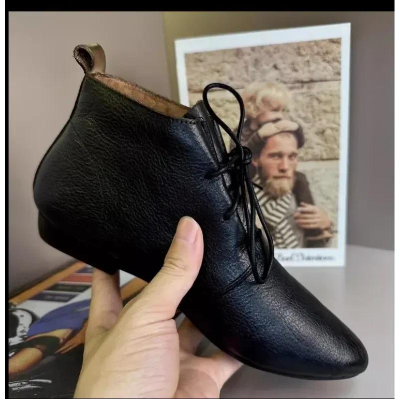 Ботинки на шнуровке в британском стиле для женщин 2025 Зима Новые женские мягкие повседневные кожаные туфли Простые и универсальные женские