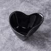 High Quality Eco-Friendly White Porcelain Heart Shaped Bowls Black Ceramic Heart Shaped Plates for Home Restaurant Hotel Use