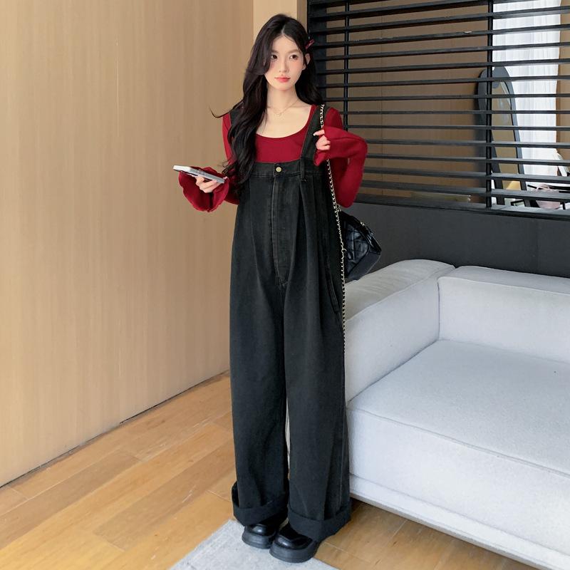 2026 Spring Maternity Set: Washed Denim Overalls & Bell Sleeve Layered Top