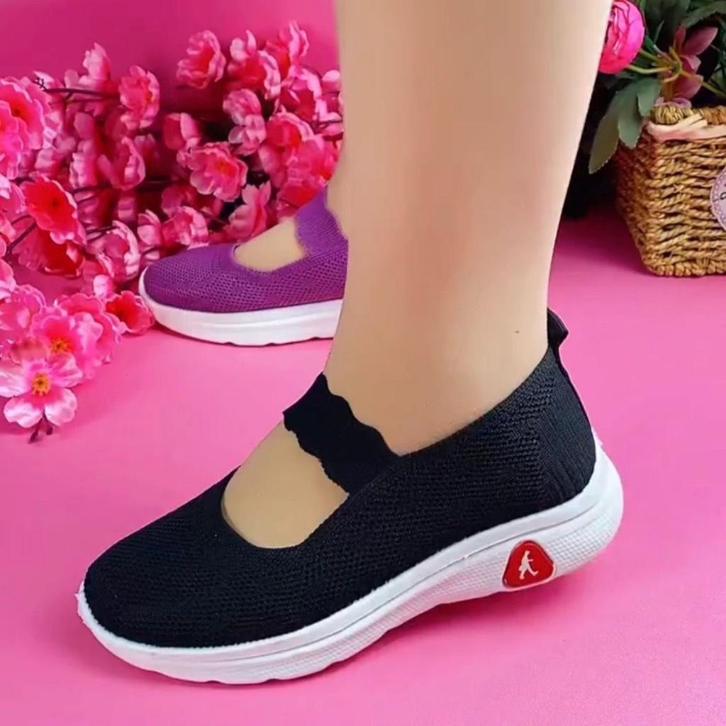 2024 Spring New Flying Woven Women's Shoes Walking Light Soft-soled Sports Shoes Versatile Casual Shoes Breathable Mother Shoes