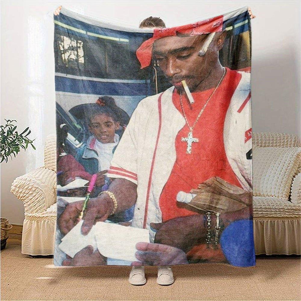 1 шт. Плед в стиле Hip Hop 2Pac, Мягкий, Легкий, Для всех сезонов, Многоцелевой плед для дивана, кровати, офиса и пикников, Французский стиль с культовыми обложками альбомов и цитатами