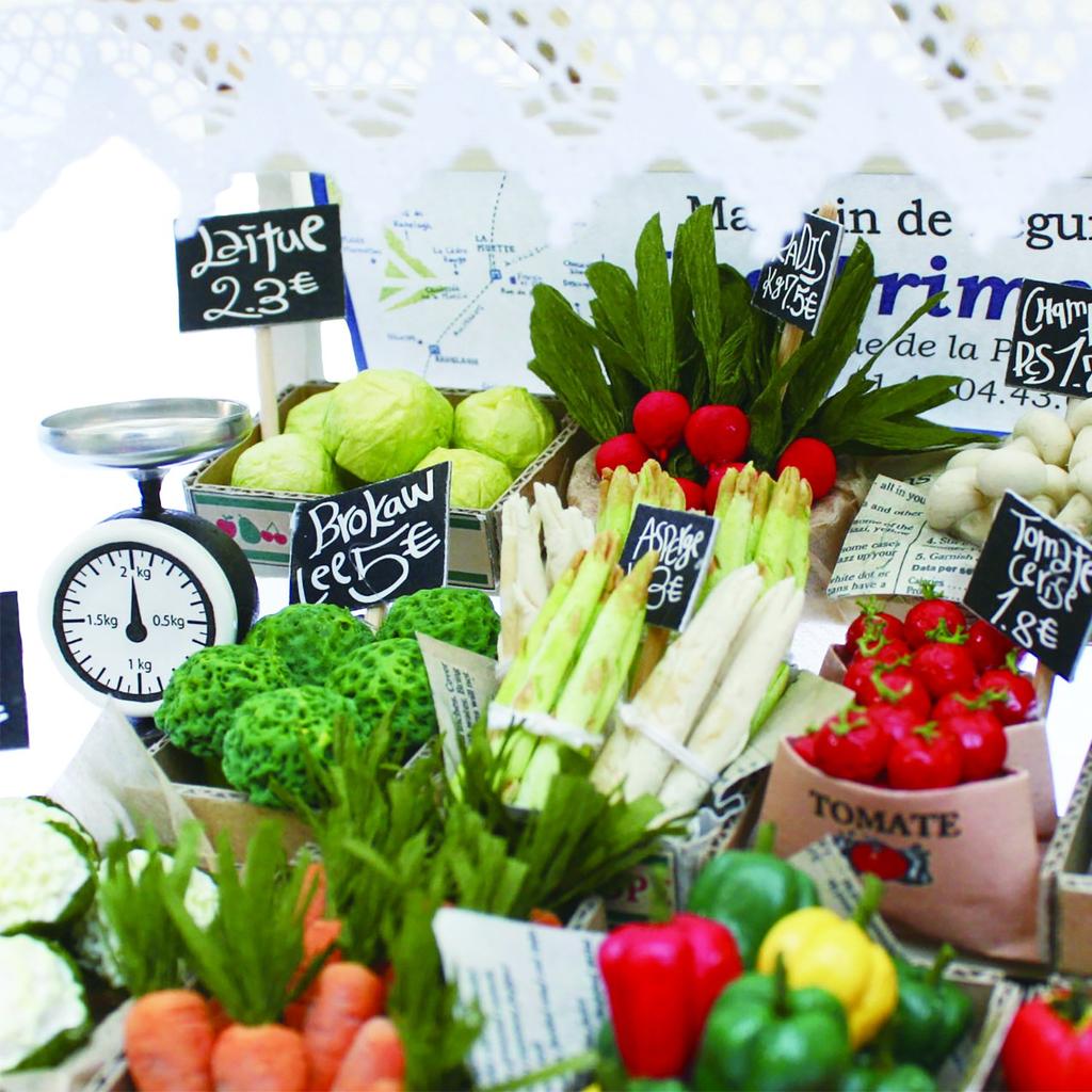 Billy Handmade Dollhouse Kit Paris Marche Kit Paris Greengrocer 8842