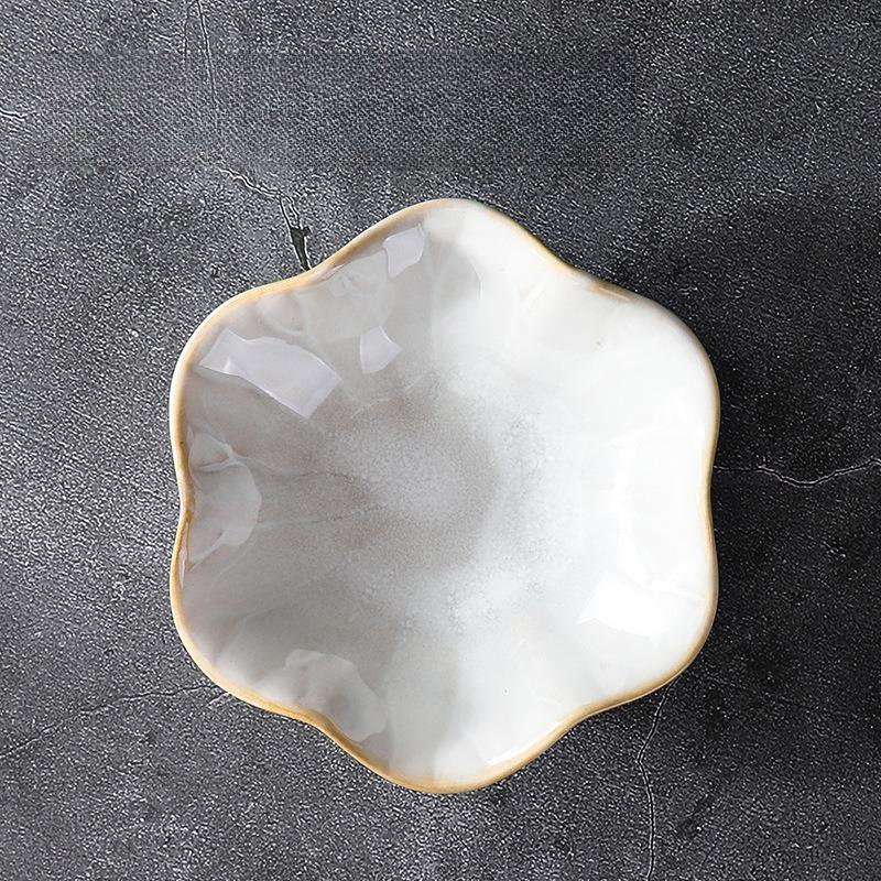 Elegant Ceramic Lotus Leaf Jewelry Organizer Earrings, Rings Accessories, Perfect for Birthdays or Gift Flower Shaped Trays