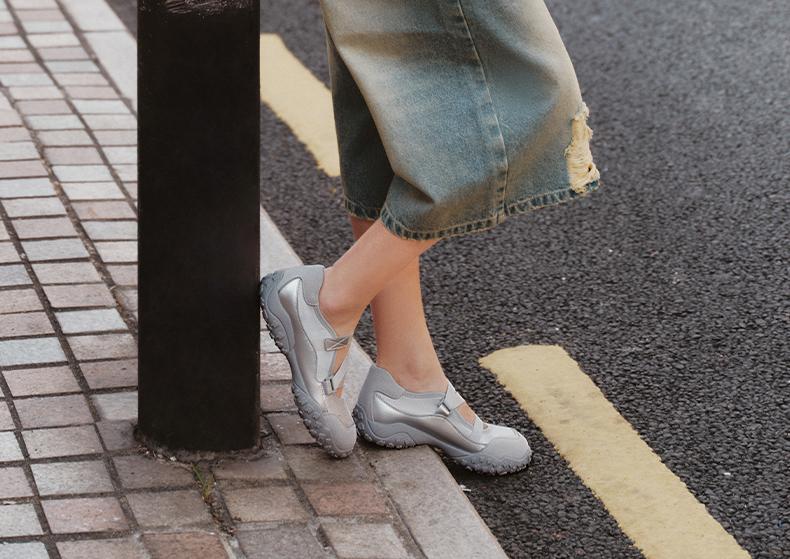 Belle Fashion Color blocked Mary Jane Shoes