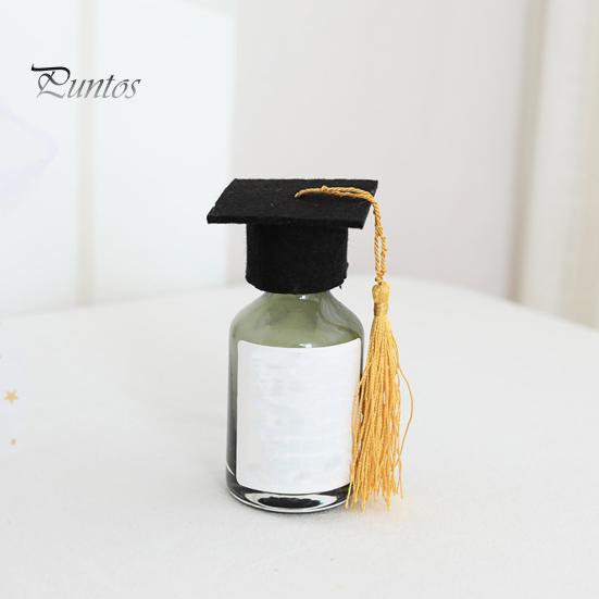 25Pcs Mini Graduation Caps Felt Small Doctor Hat with Golden Tassels Bottle Cover Cupcake Toppers Party Supplies