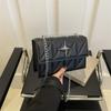 Модная цепочка темперамент маленькая женская сумка весенняя универсальная маленькая квадратная женская сумка