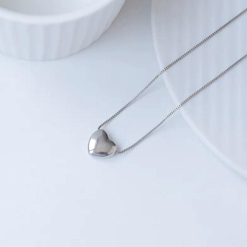 Heart Necklace  for Women; Pendant Sweater Necklace; Cute Necklace Jewelry Accessory