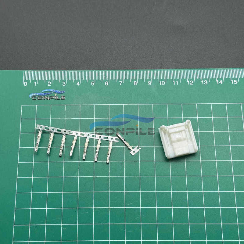 1pc for Toyota 90980-12558 8PIN car switch connector