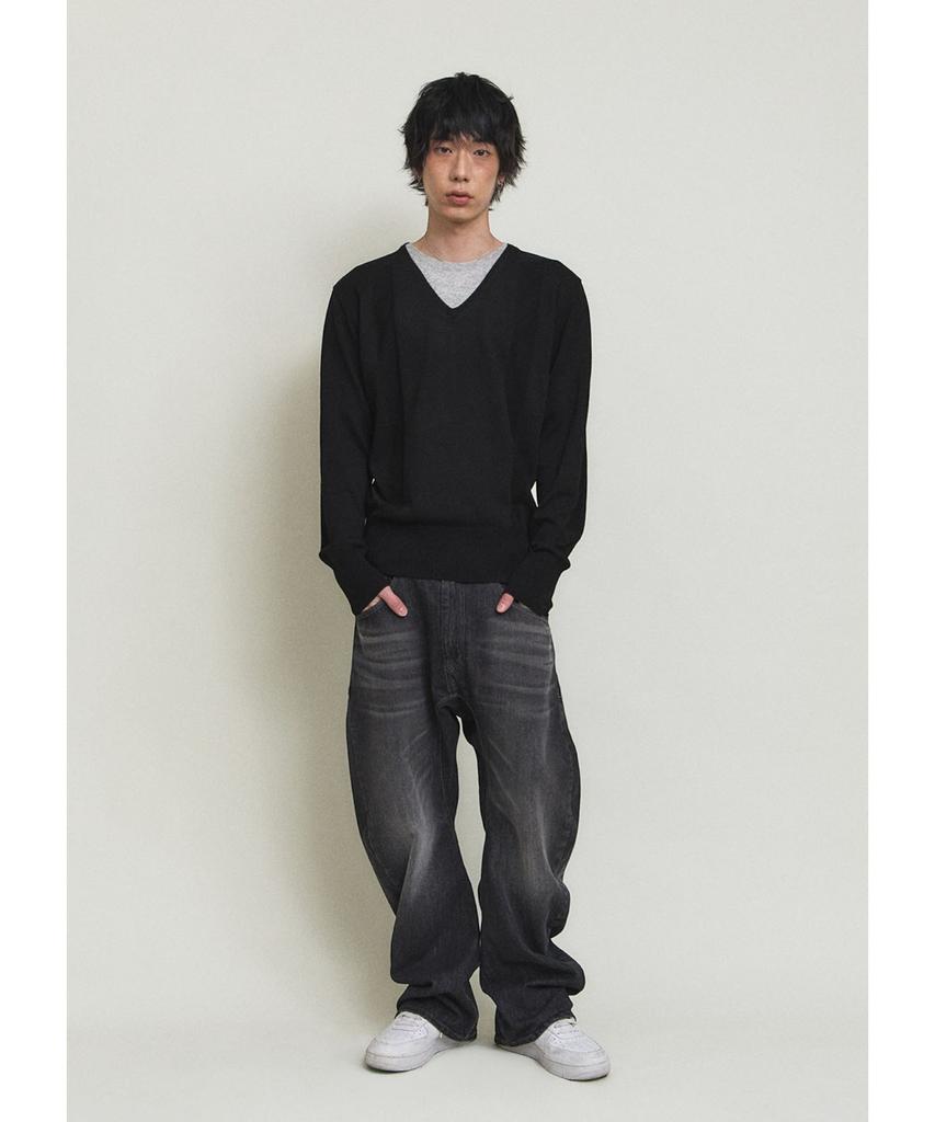 PARADIGMFILM [Ep.01] Reverse V-Neck Layered Knit (Black Gray)